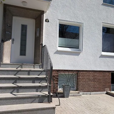 Gemuetliche Souterrainwohnung In Bester Lager Apartment Hannover